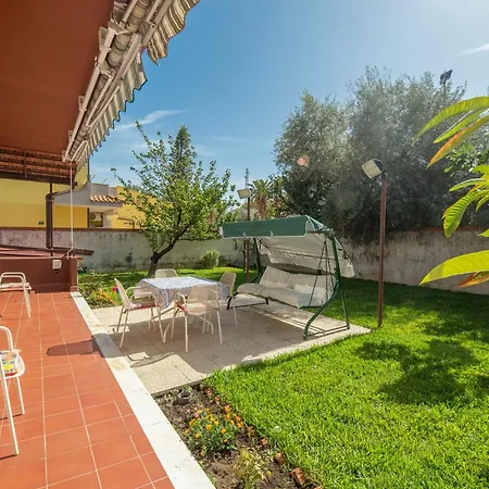 Elegante Con Giardino Tra Catania Ed Etna * Tremestieri Etneo