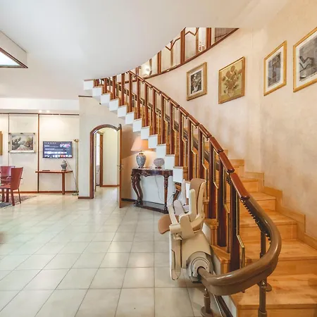 Villa Elegante Con Giardino Tra Catania Ed Etna *